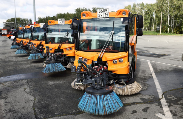 «Меркатор Холдинг» выпустил партию подметально-вакуумных машин для Челябинской области