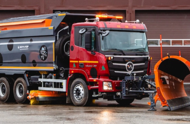 «Меркатор» представил новую коммунальную машину для скоростного содержания автомагистралей