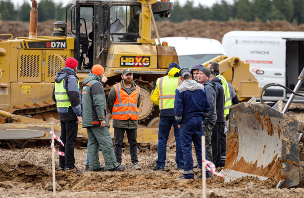 Бульдозер HBXG SD7N успешно проходит испытания техники, проводимые российской дорожно-строительной компанией