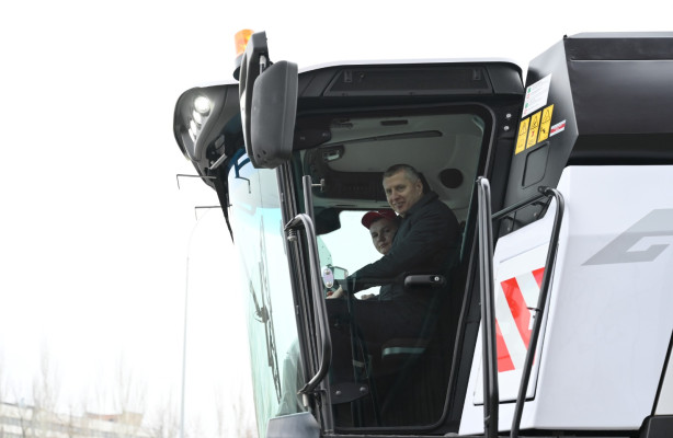 Глава Администрации Президента Беларуси посетил Ростсельмаш