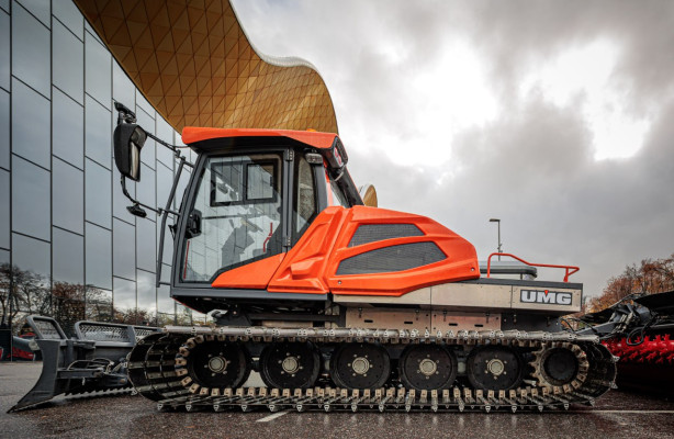 Группа UMG в 2025 году представила более 10 новых и модернизированных образцов строительно-дорожной специализированной техники