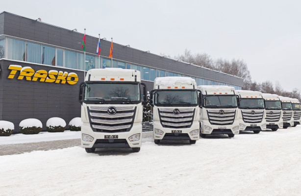 «ТРАСКО» расширяет автопарк: закуплена партия современных тягачей Valdai