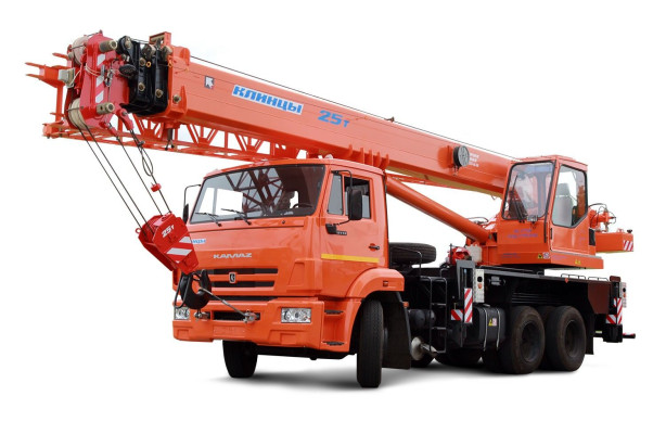 Рынок автокранов: оттолкнется ли от дна в 2026-м?