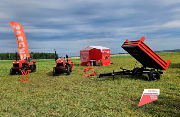 «Трактор» на 18% увеличил выпуск самосвальных полуприцепов для АПК