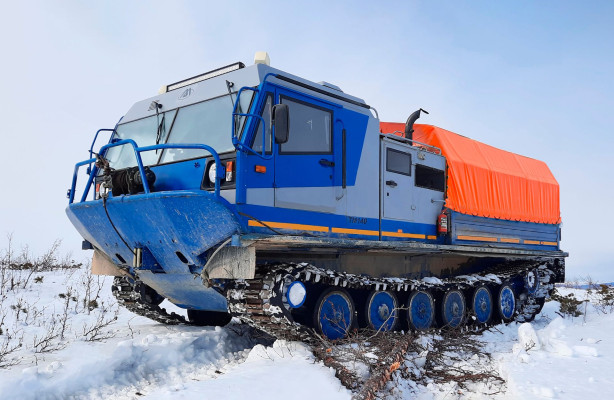 «Курганмашзавод» поставил вездеход ТМ-140 для разведки полезных ископаемых в Якутии