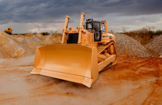 ЦТО пополняет рынок: бульдозер с дельтовидной гусеницей на базе Caterpillar