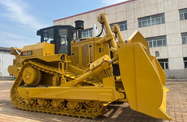 «Синотех Машинери» выводит на российский рынок  сверхтяжелый бульдозер HBXG SD10