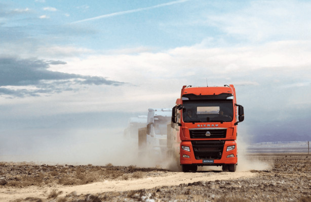 Службе поддержки владельцев грузовиков SITRAK и HOWO в России исполнилось два года