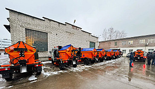 Ряжский авторемонтный завод выпустил партию коммунальных машин широкого спектра применения