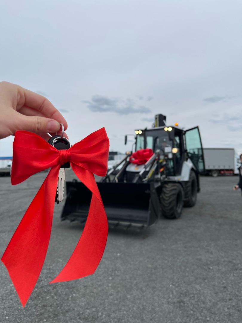 Большое фото автомобиля
